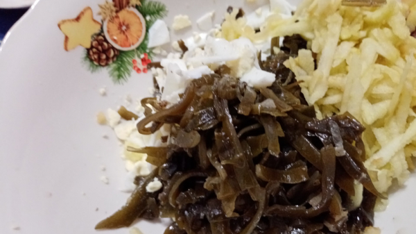 Салаты из морской капусты — простые и вкусные рецепты